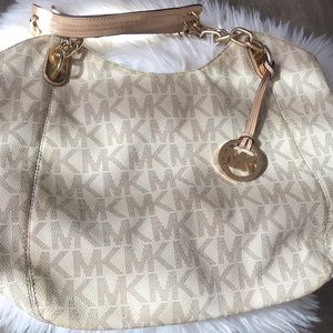 MK purse